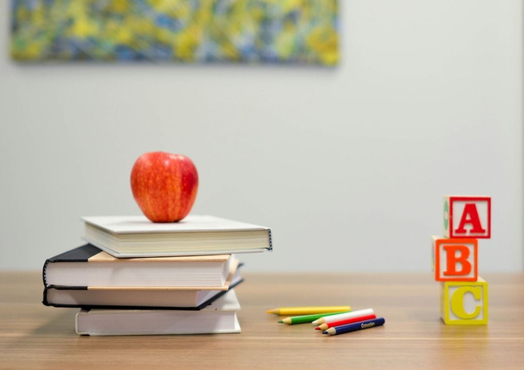 Apple and textbooks