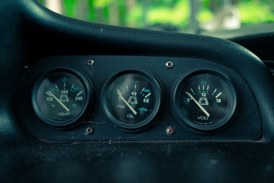 Oil and Fuel gauges